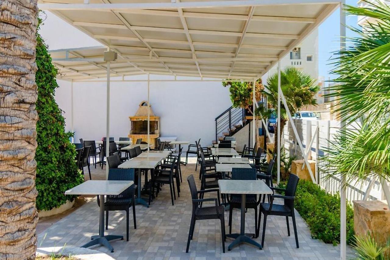 Simple Hotel Hersonissos Blue Buitenkant foto